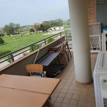 Tra Mare E Colline La Bellezza Delle Marche * פדאסו