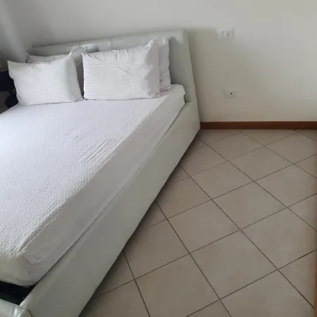 Tra Mare E Colline La Bellezza Delle Marche ペダーゾ